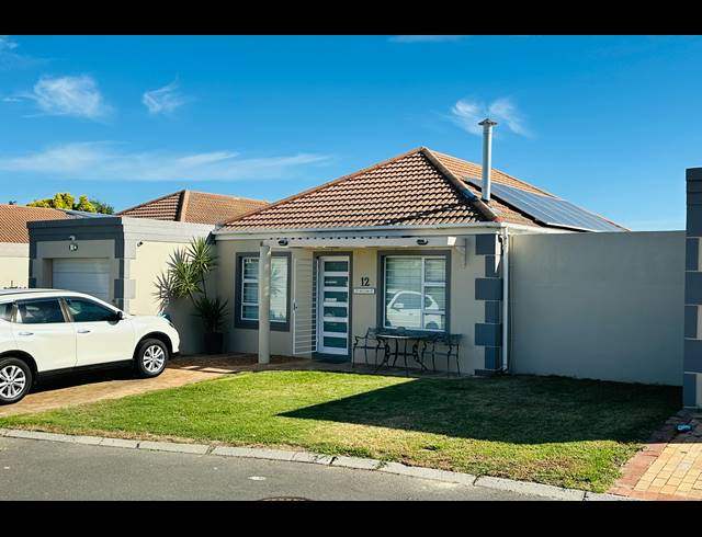 3 BEDROOM HOUSE SOLD IN SONSTRAAL HEIGHTS